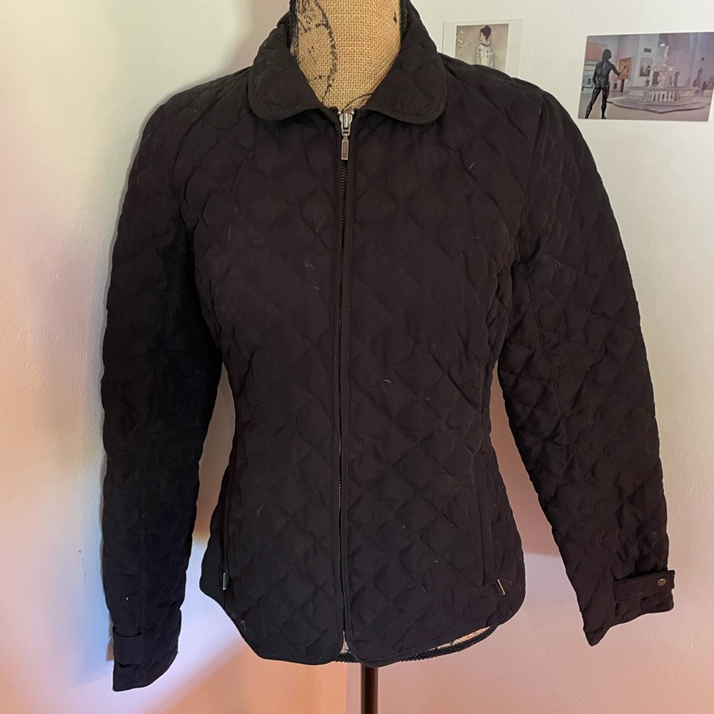 Eddie Bauer Light Weight Down Jacket. Size Small